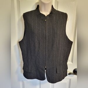 Emanuel Ungaro Zip up vest size 12